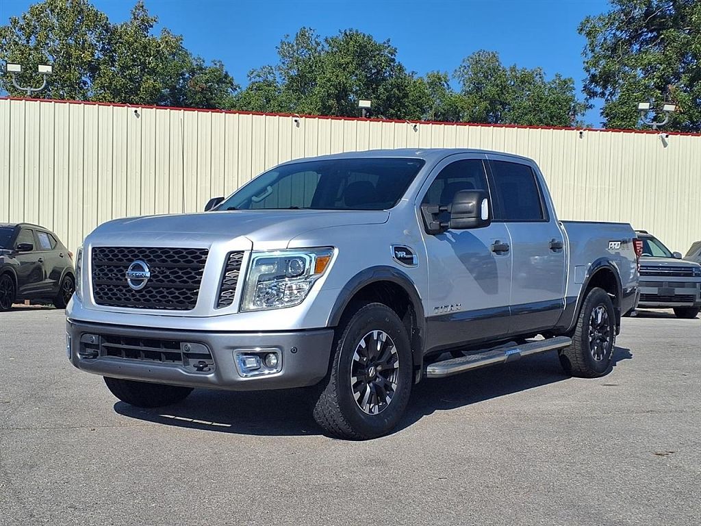 2017 Nissan Titan PRO-4X