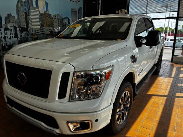 2017 Nissan Titan PRO-4X