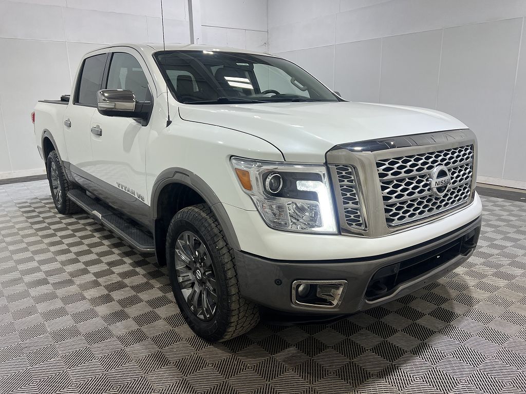2018 Nissan Titan SV