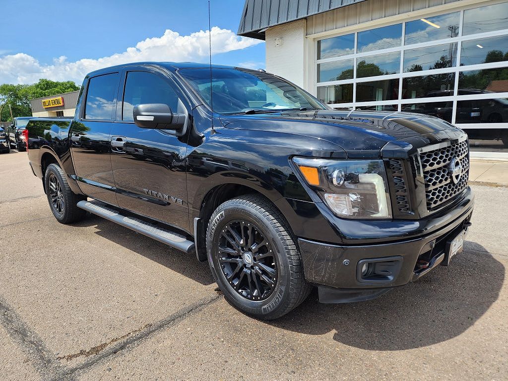 2018 Nissan Titan Platinum Reserve