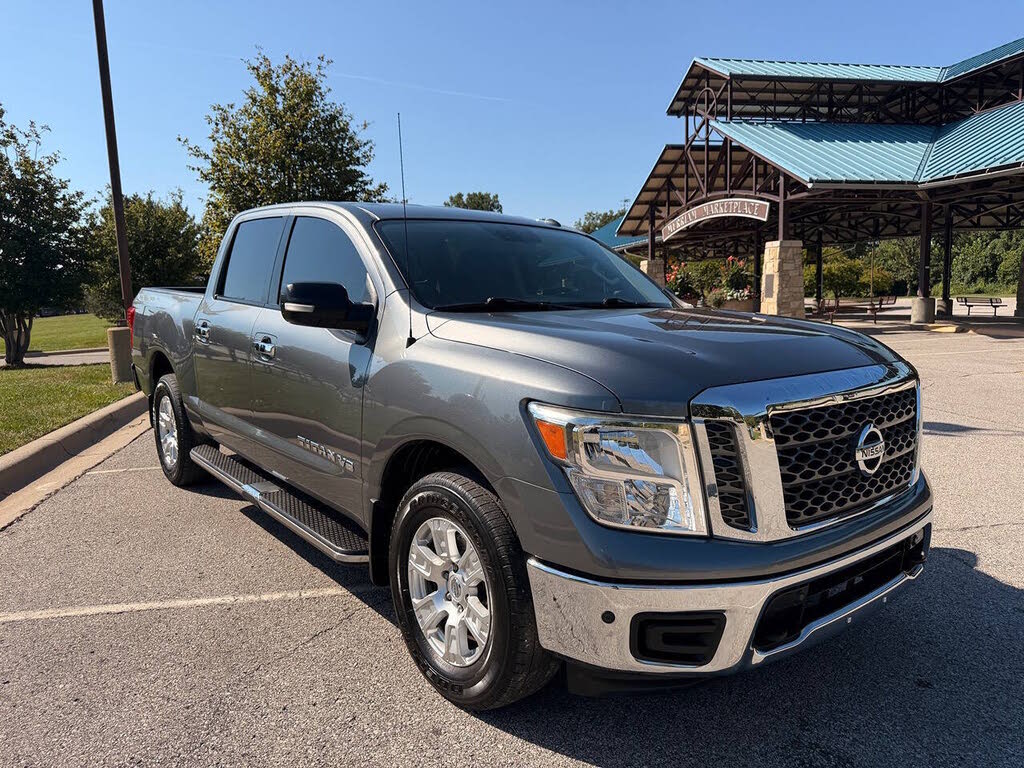 2018 Nissan Titan Platinum Reserve