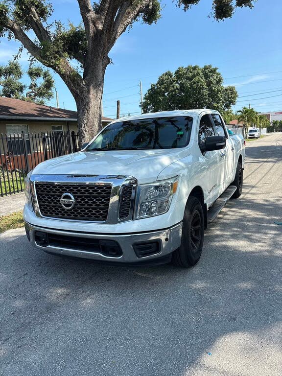 2018 Nissan Titan SV