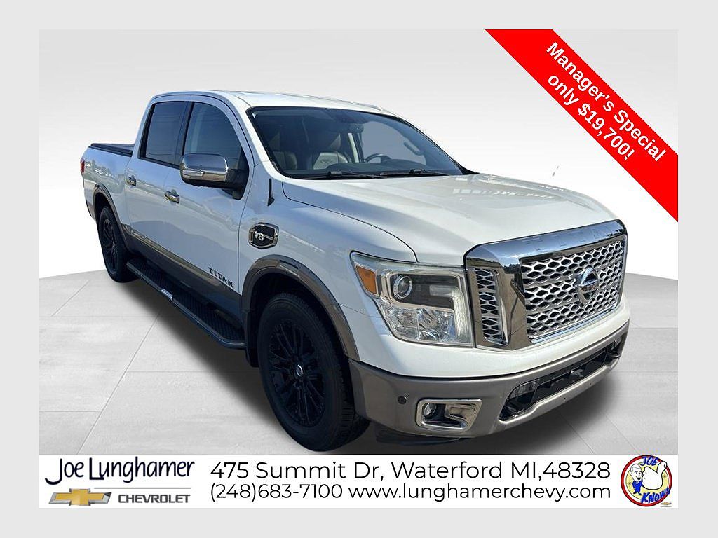 2017 Nissan Titan SV