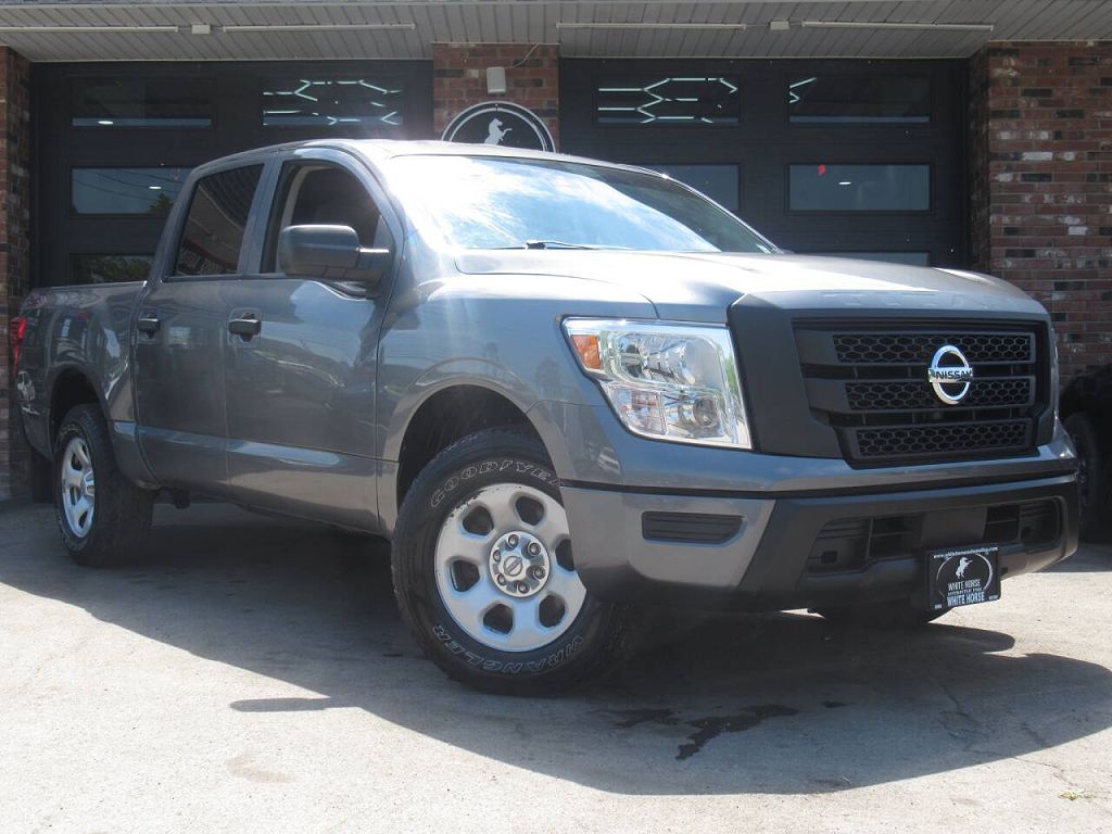 2023 Nissan Titan S