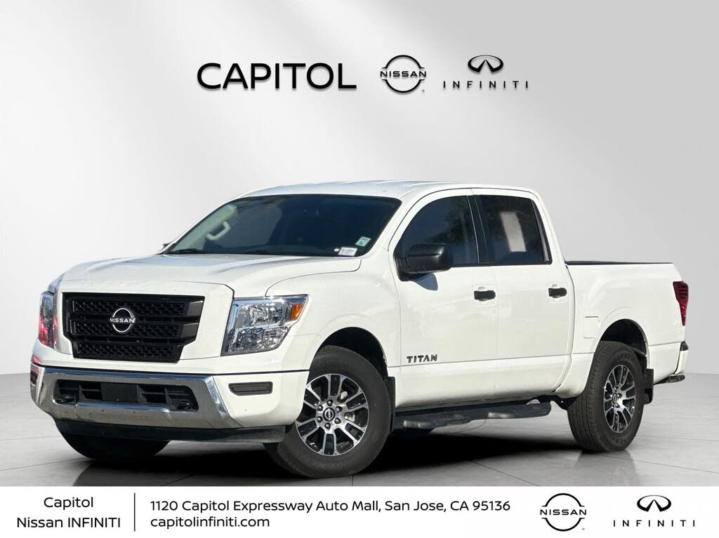 2024 Nissan Titan Platinum Reserve listing photo