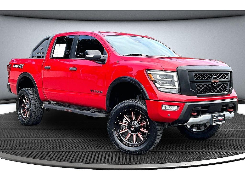 2021 Nissan Titan SL