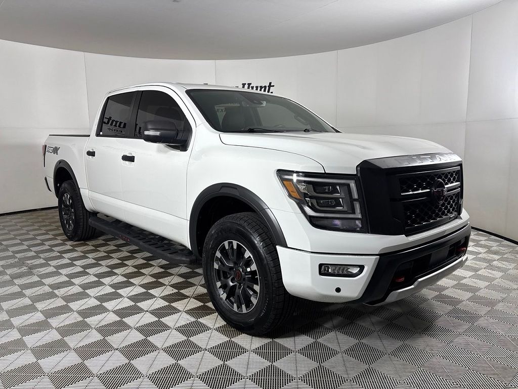 2024 Nissan Titan PRO-4X