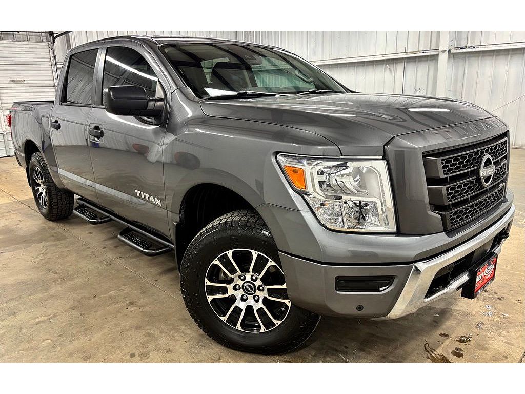 2024 Nissan Titan Platinum Reserve