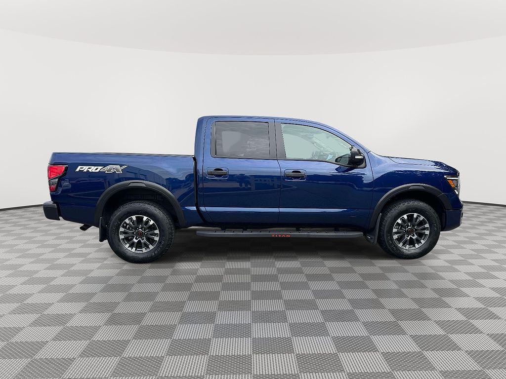 2024 Nissan Titan PRO-4X