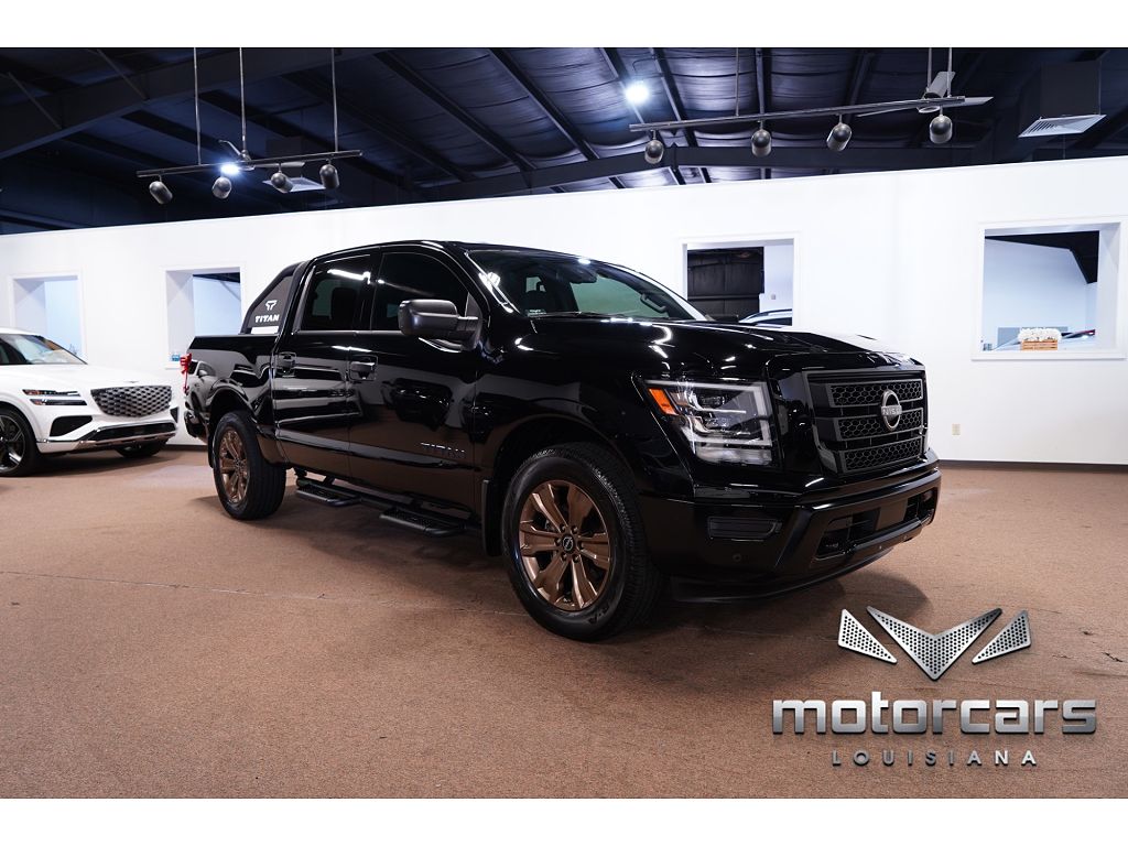 2024 Nissan Titan Platinum Reserve