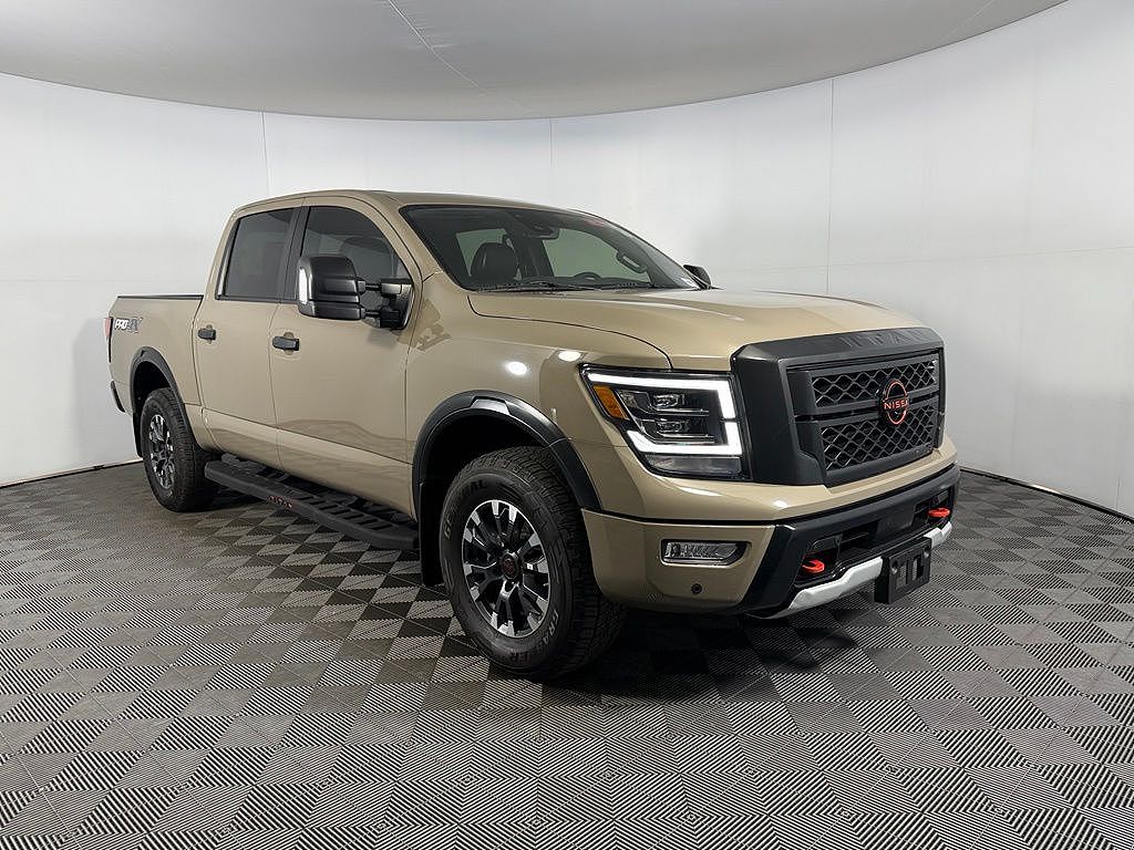 2024 Nissan Titan Platinum Reserve