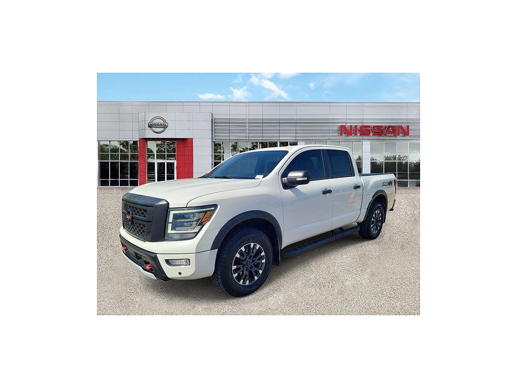 2021 Nissan Titan SL