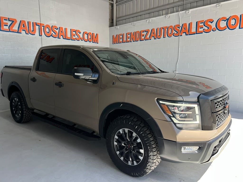 2021 Nissan Titan SL