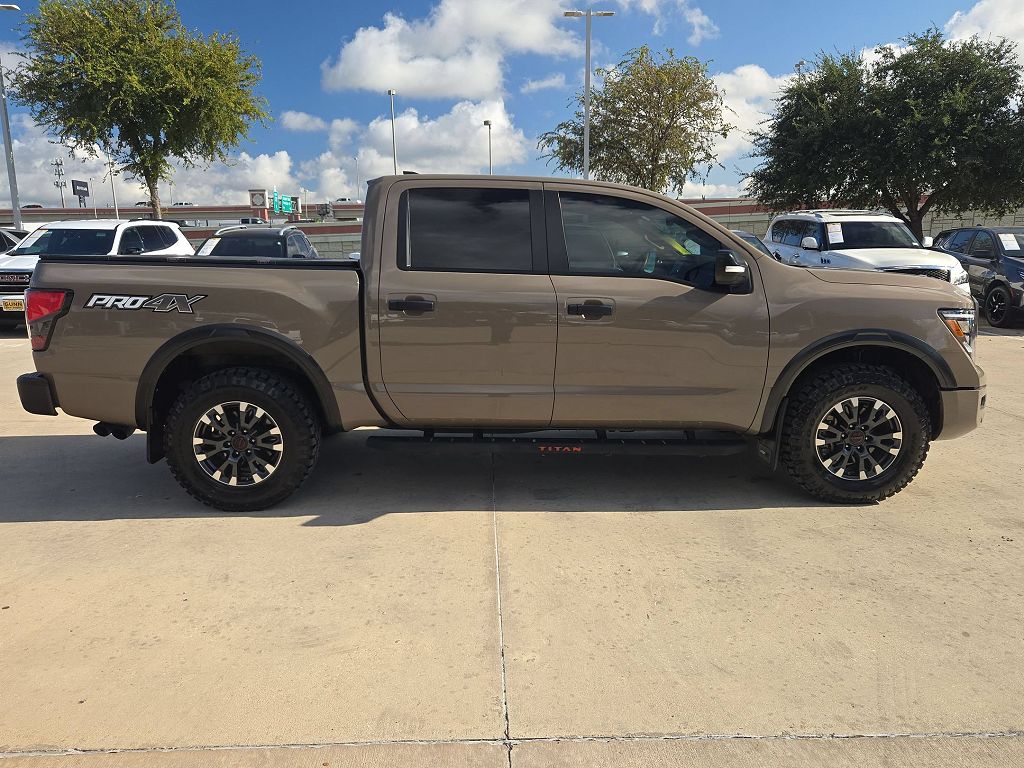 2023 Nissan Titan PRO-4X