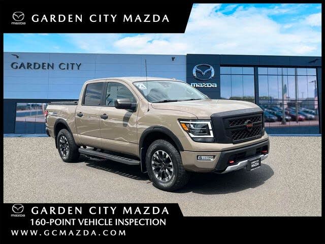 2021 Nissan Titan SL