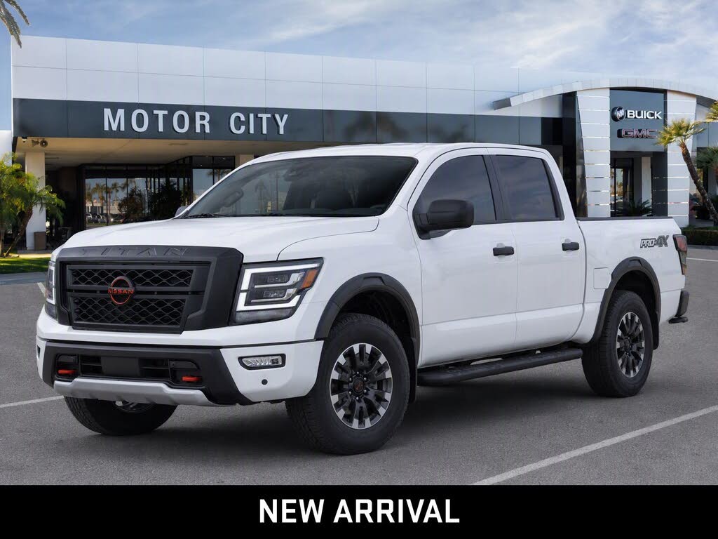 2024 Nissan Titan PRO-4X