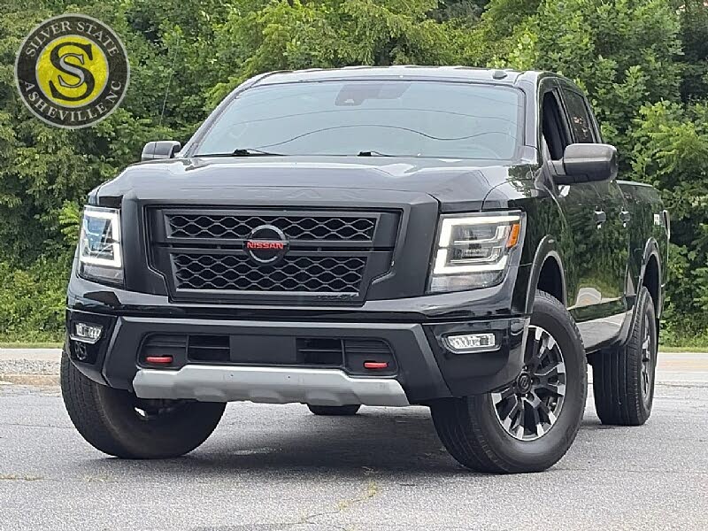 2021 Nissan Titan SL