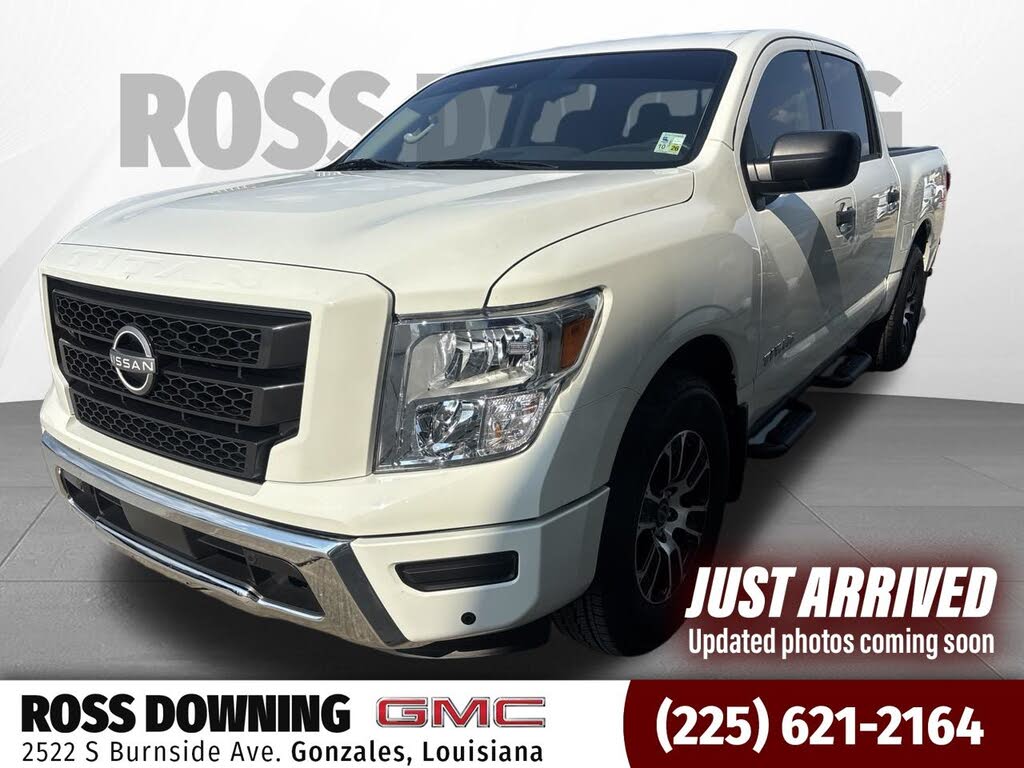 2024 Nissan Titan Platinum Reserve