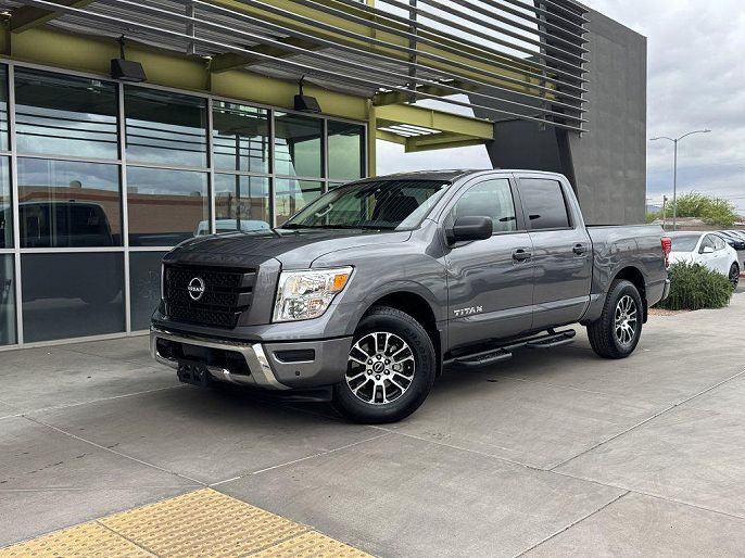 2024 Nissan Titan Platinum Reserve