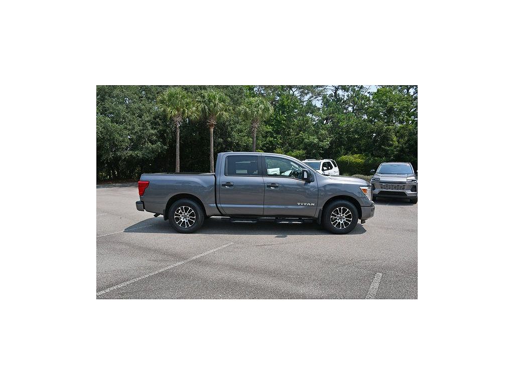 2023 Nissan Titan Platinum Reserve