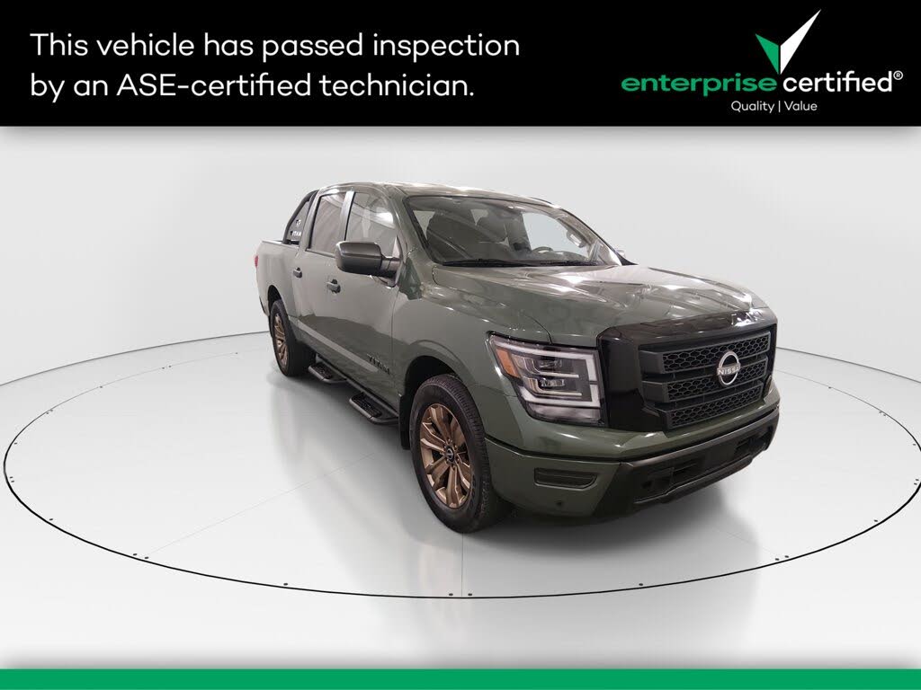 2024 Nissan Titan SV