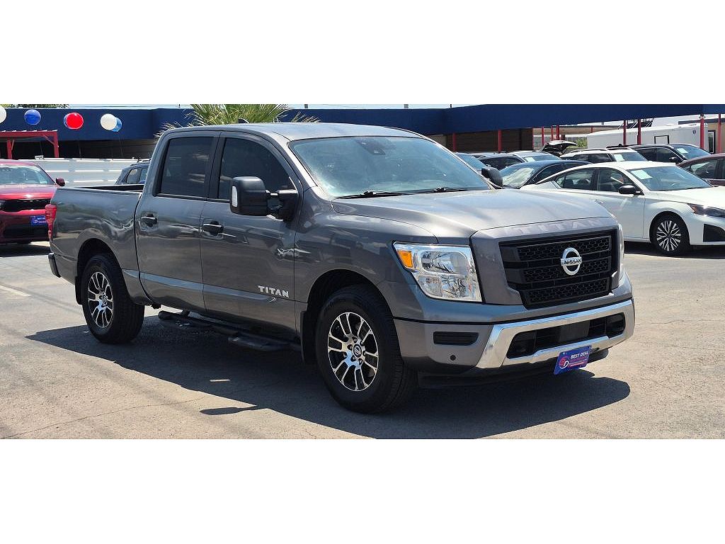 2022 Nissan Titan S