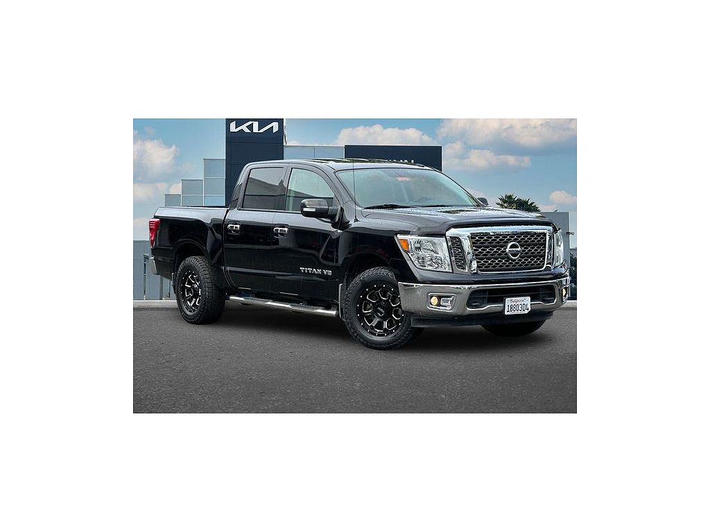 2018 Nissan Titan SV