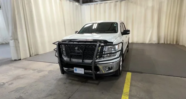 2017 Nissan Titan Crew Cab S