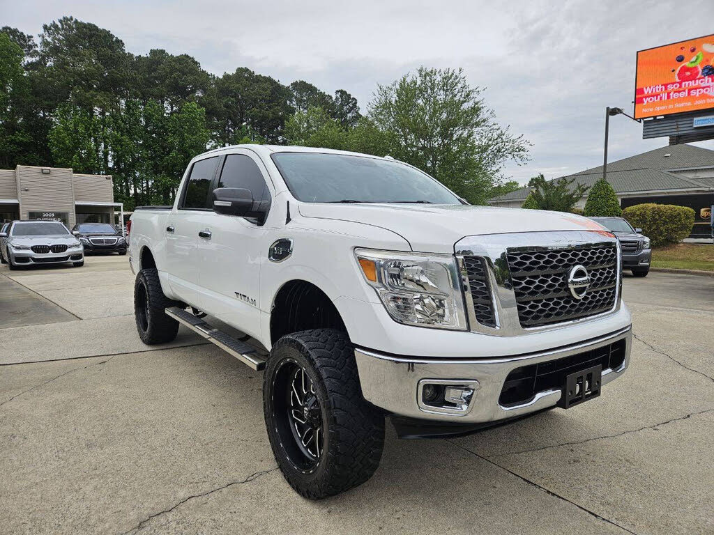 2017 Nissan Titan S
