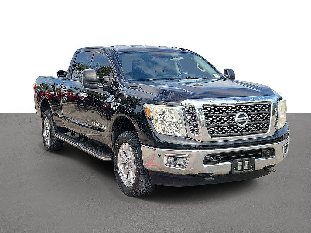 2017 Nissan Titan XD SL