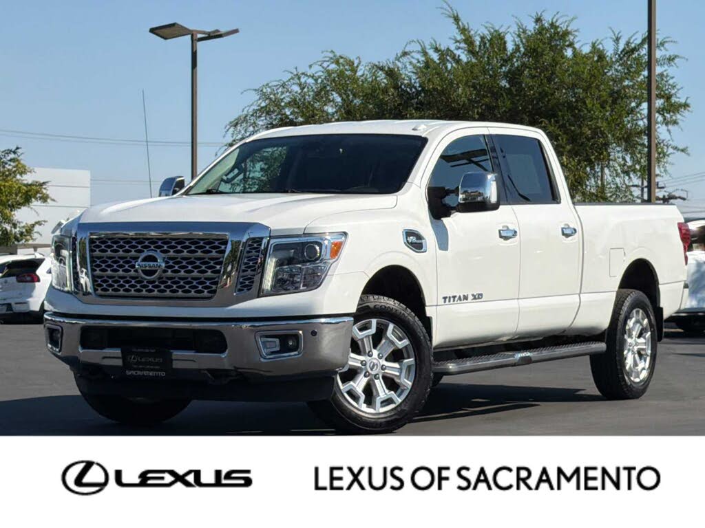 2017 Nissan Titan XD SL