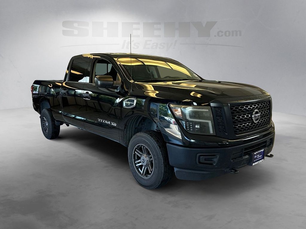 2017 Nissan Titan XD SV