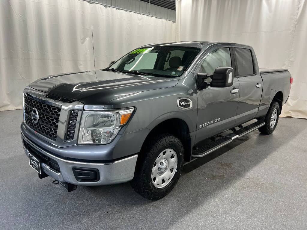 2017 Nissan Titan XD SV
