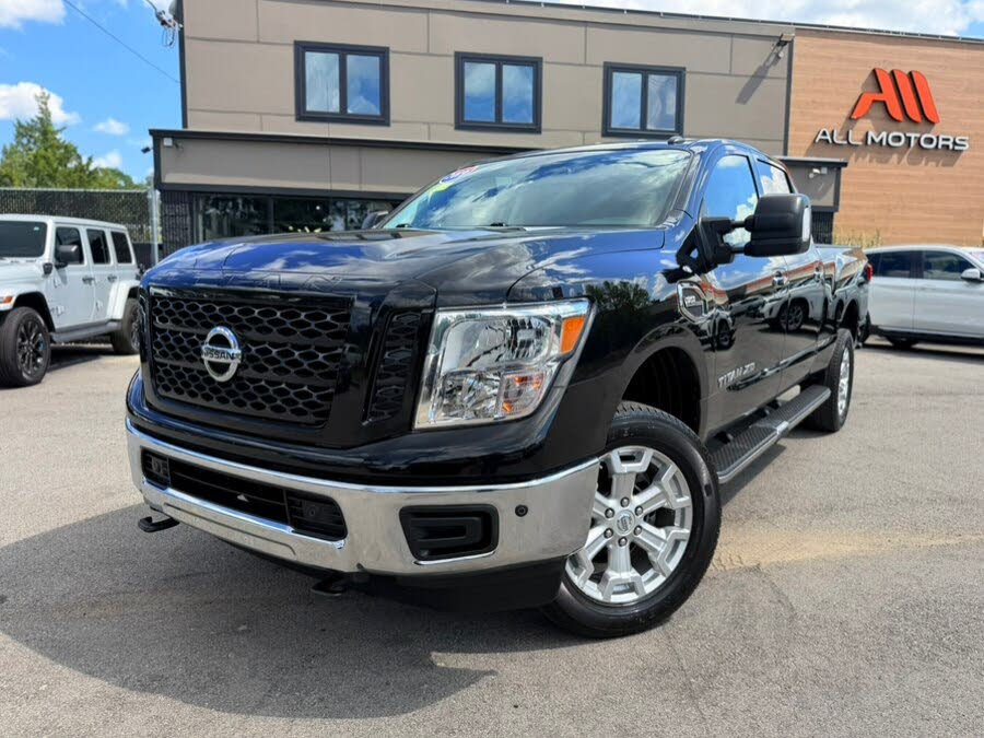 2019 Nissan Titan XD SV