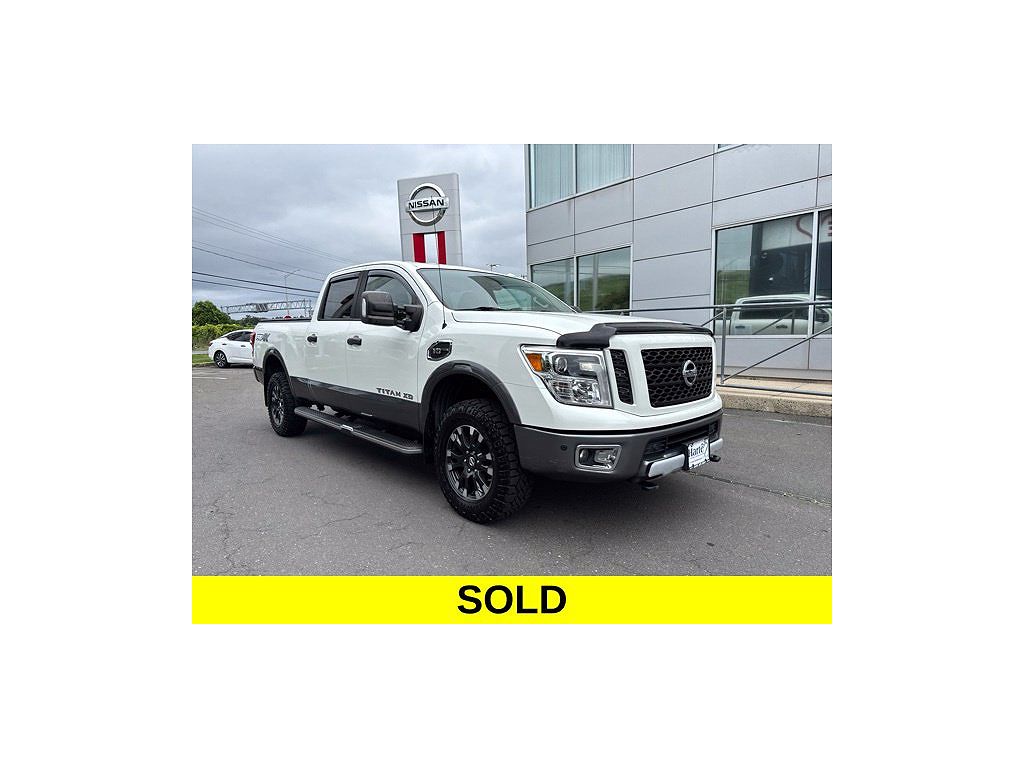 2019 Nissan Titan XD SV