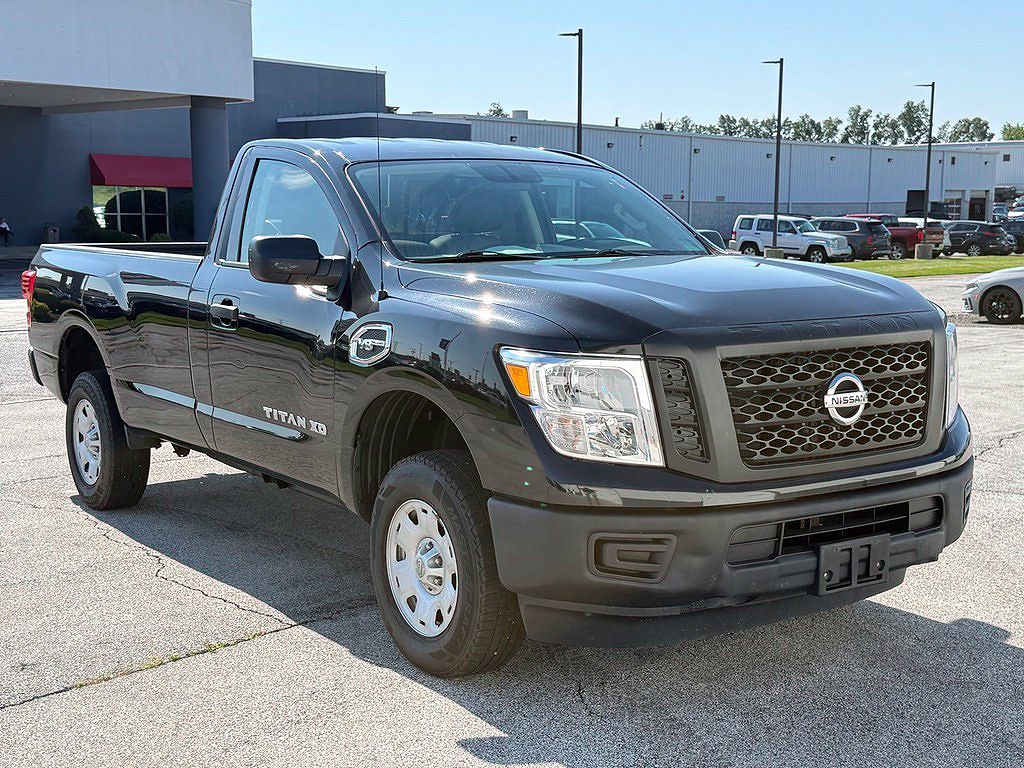 2018 Nissan Titan XD SV