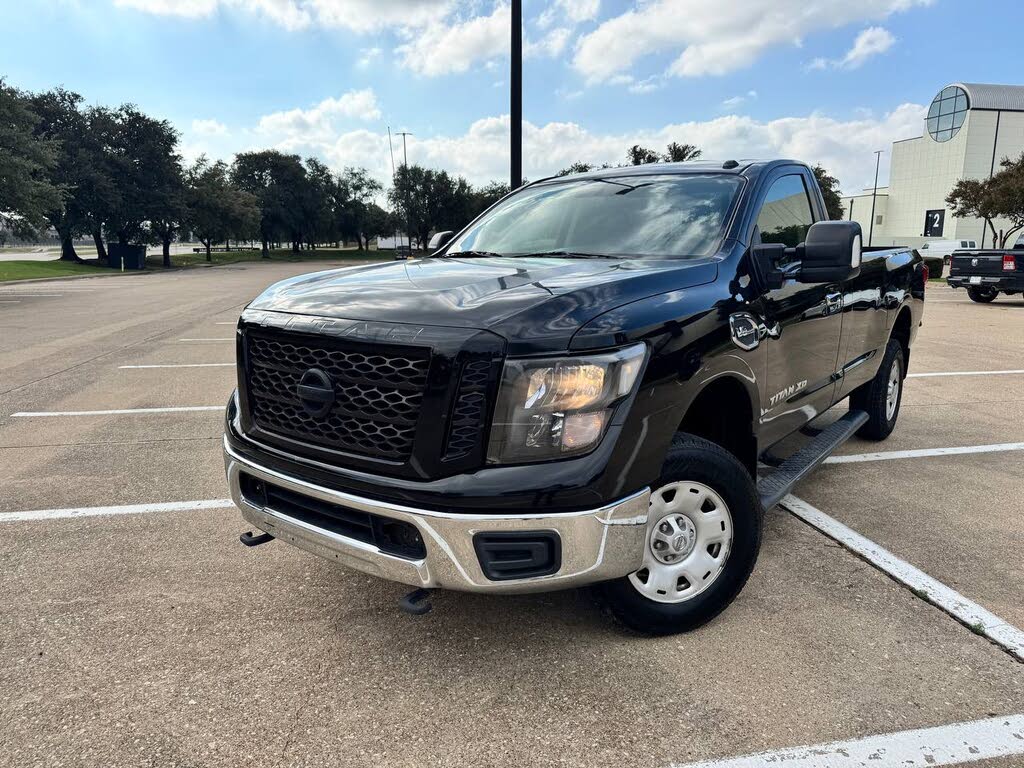 2017 Nissan Titan XD S