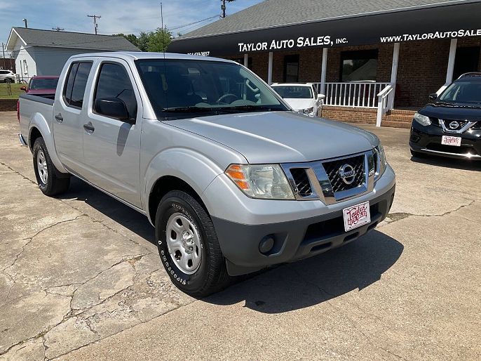2015 Nissan Frontier SV