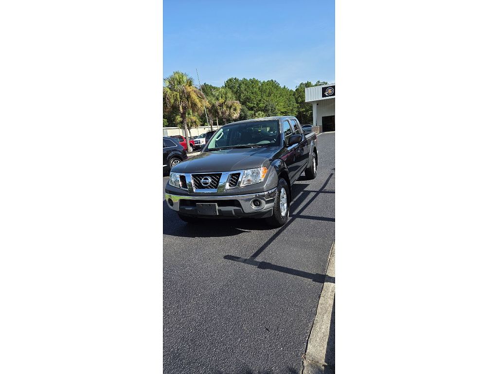 2010 Nissan Frontier LE