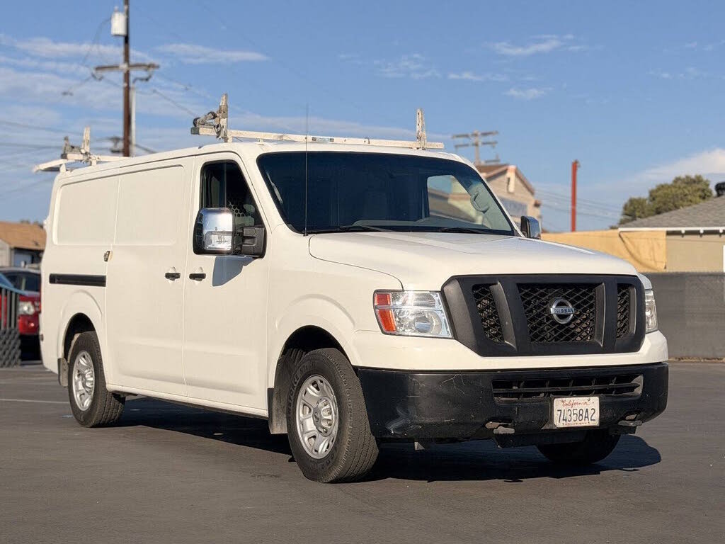 2016 Nissan NV 2500 SL