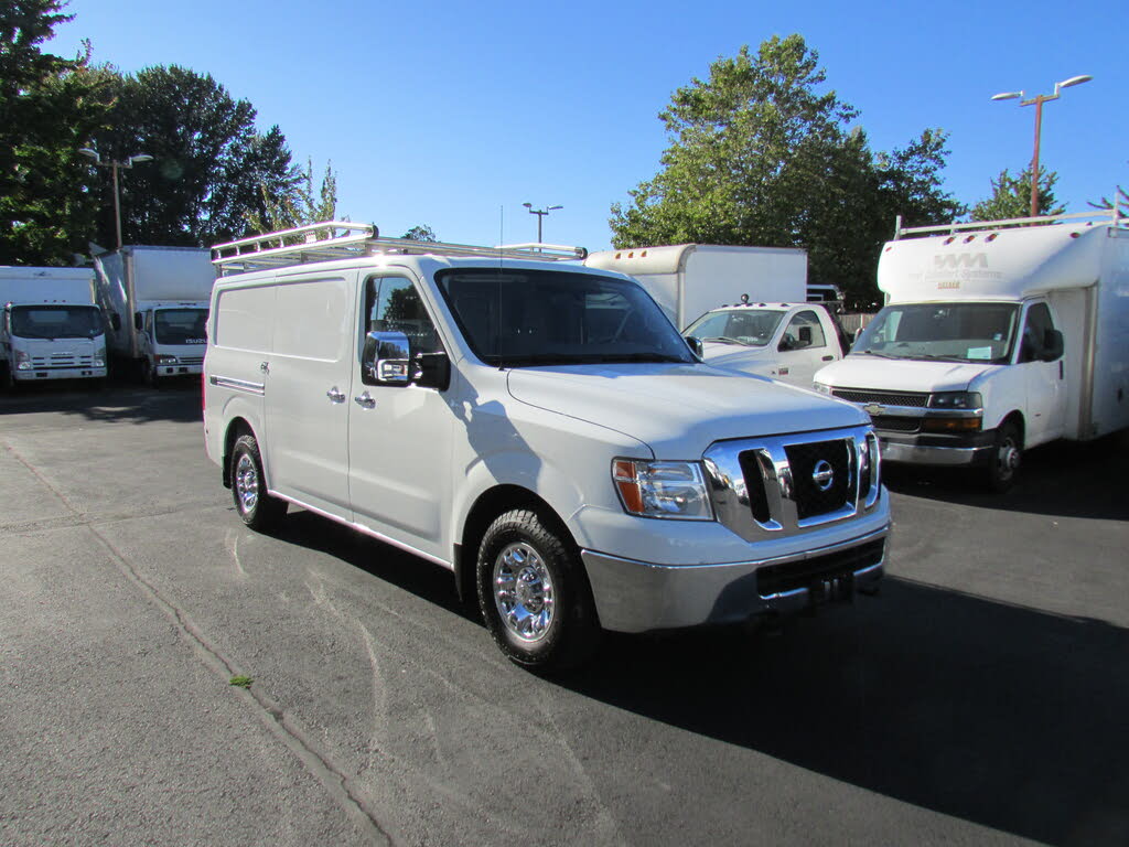 2019 Nissan NV 2500 S