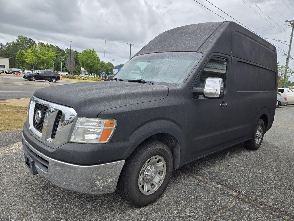2012 Nissan NV 2500 S