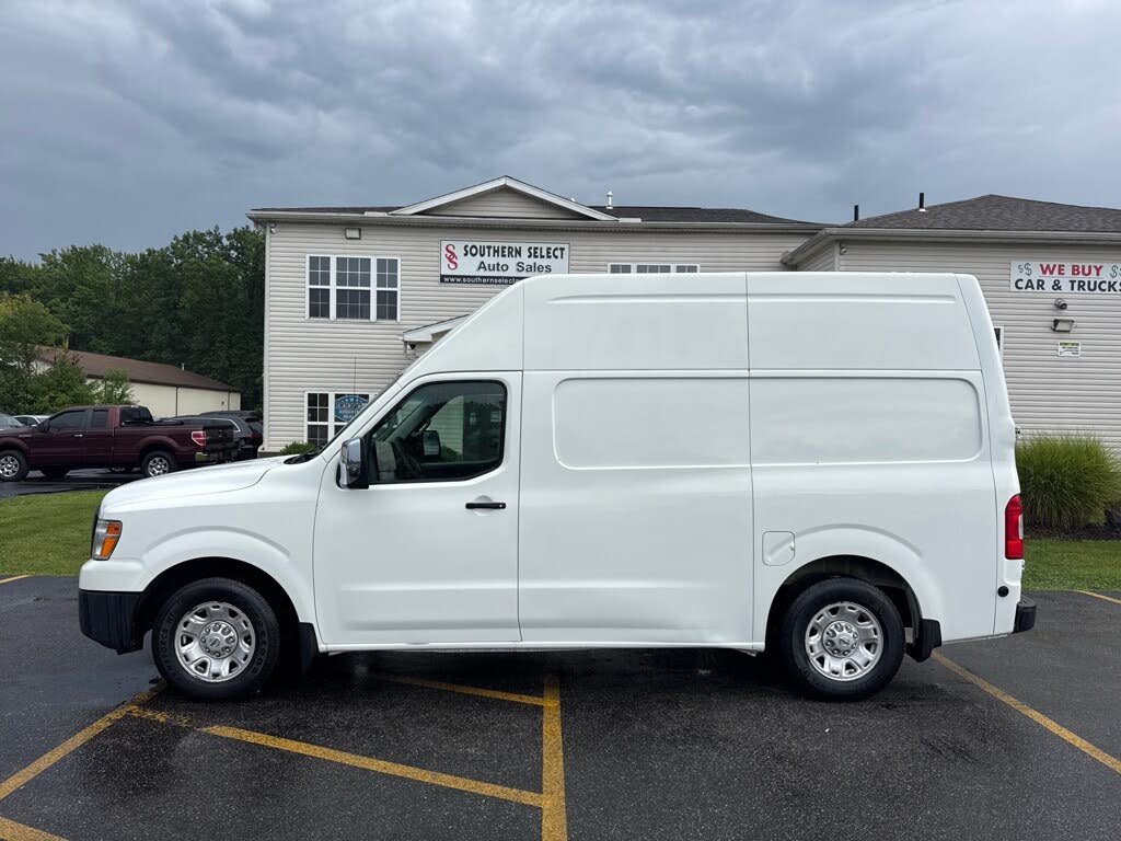 2015 Nissan NV 2500 S