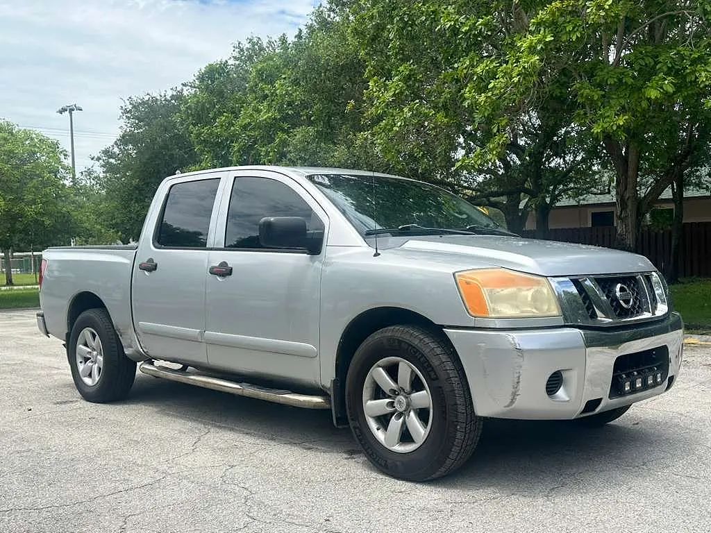2008 Nissan Titan LE