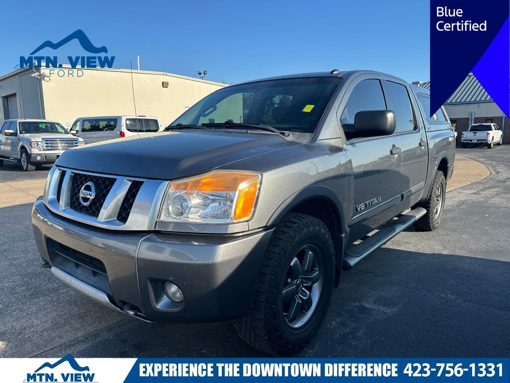 2014 Nissan Titan SV