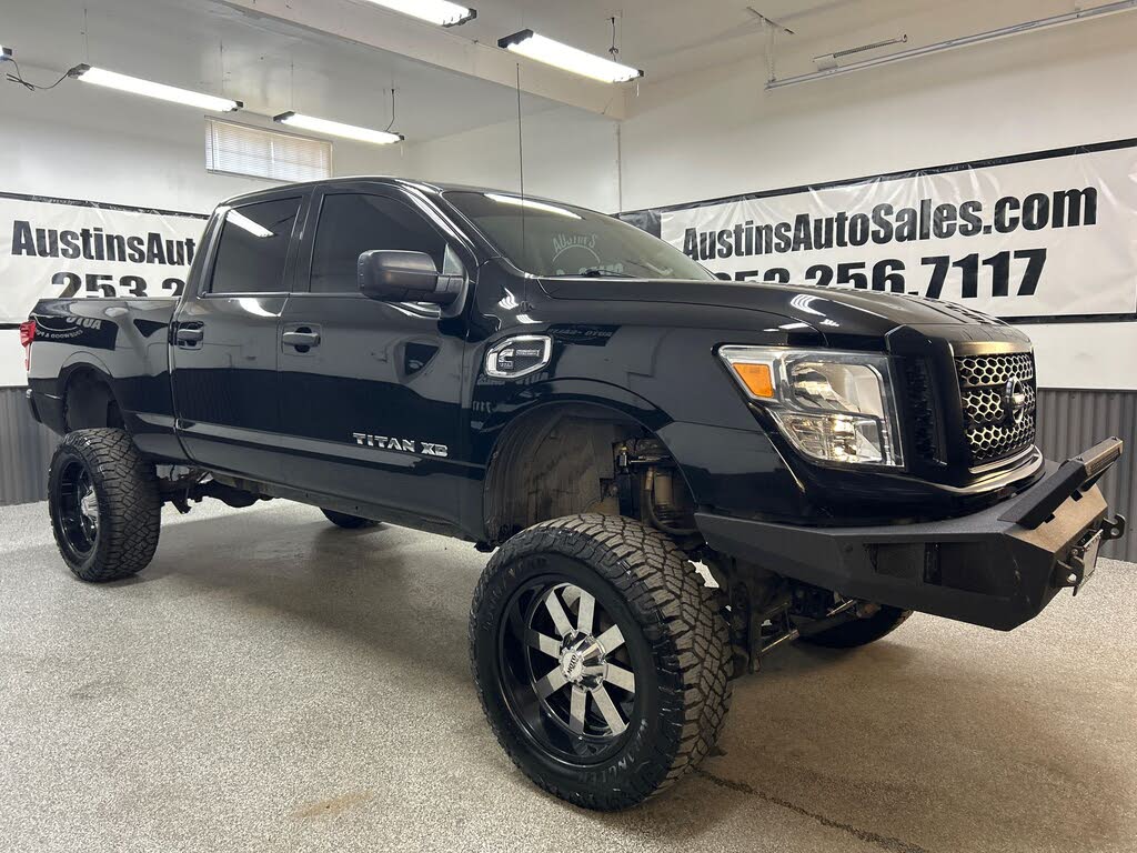 2018 Nissan Titan XD SV