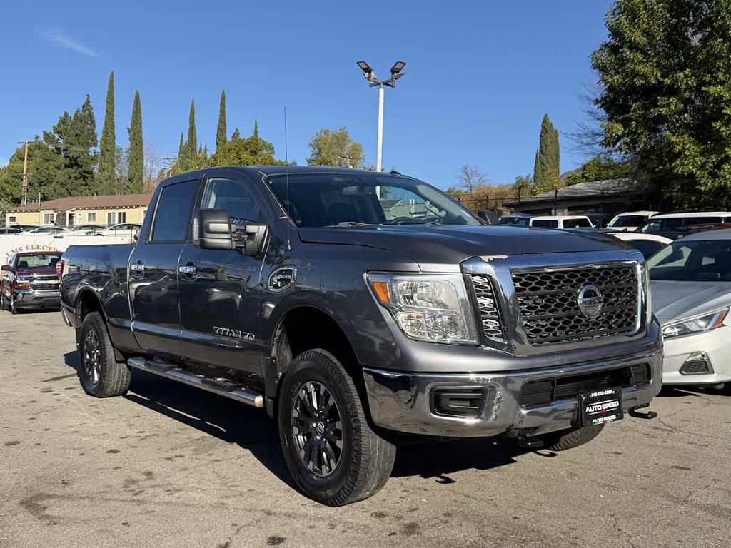 2017 Nissan Titan XD SV