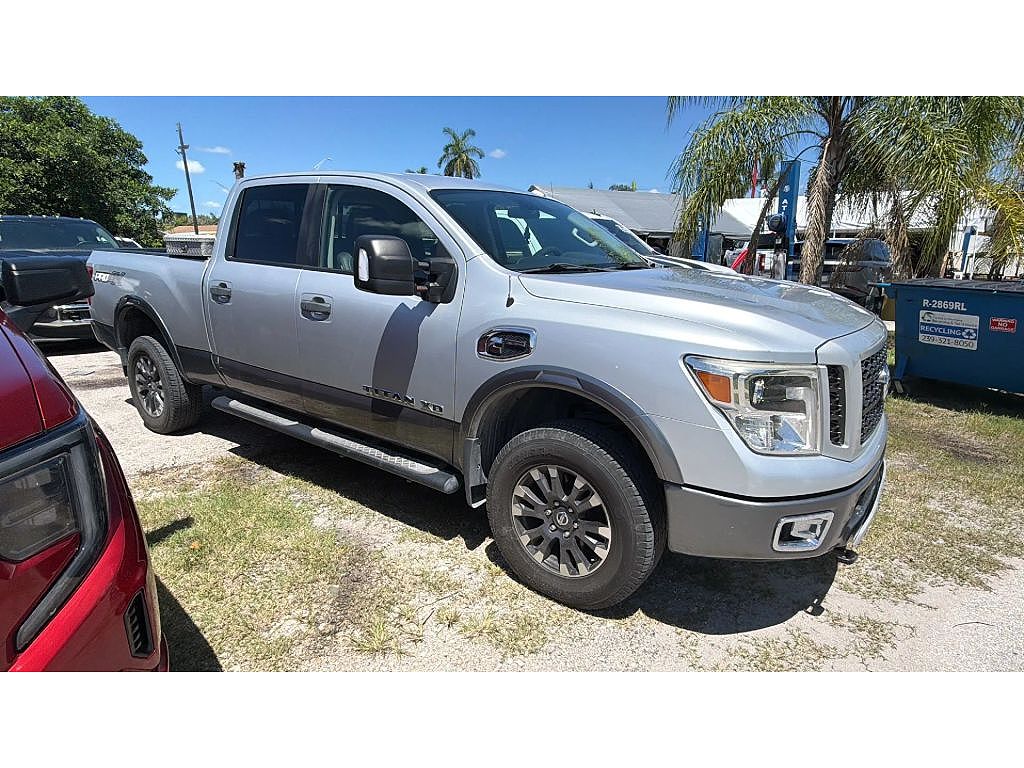 2019 Nissan Titan XD S