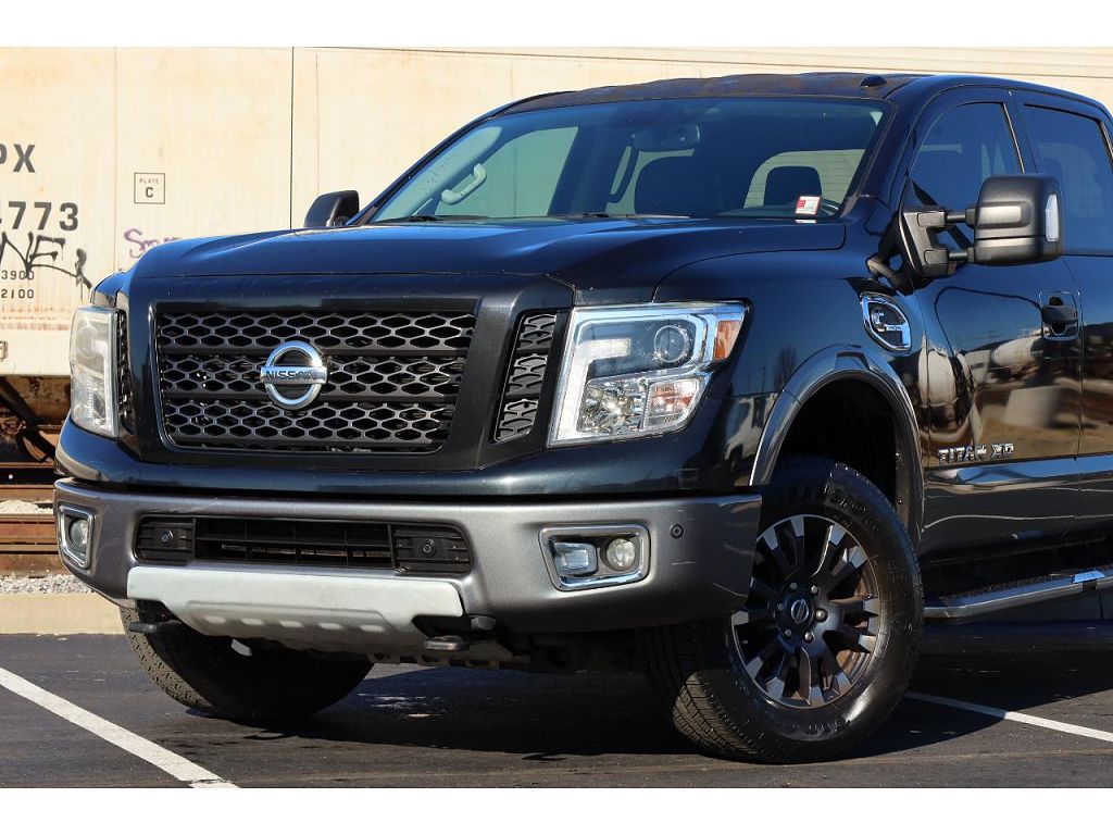 2016 Nissan Titan XD S
