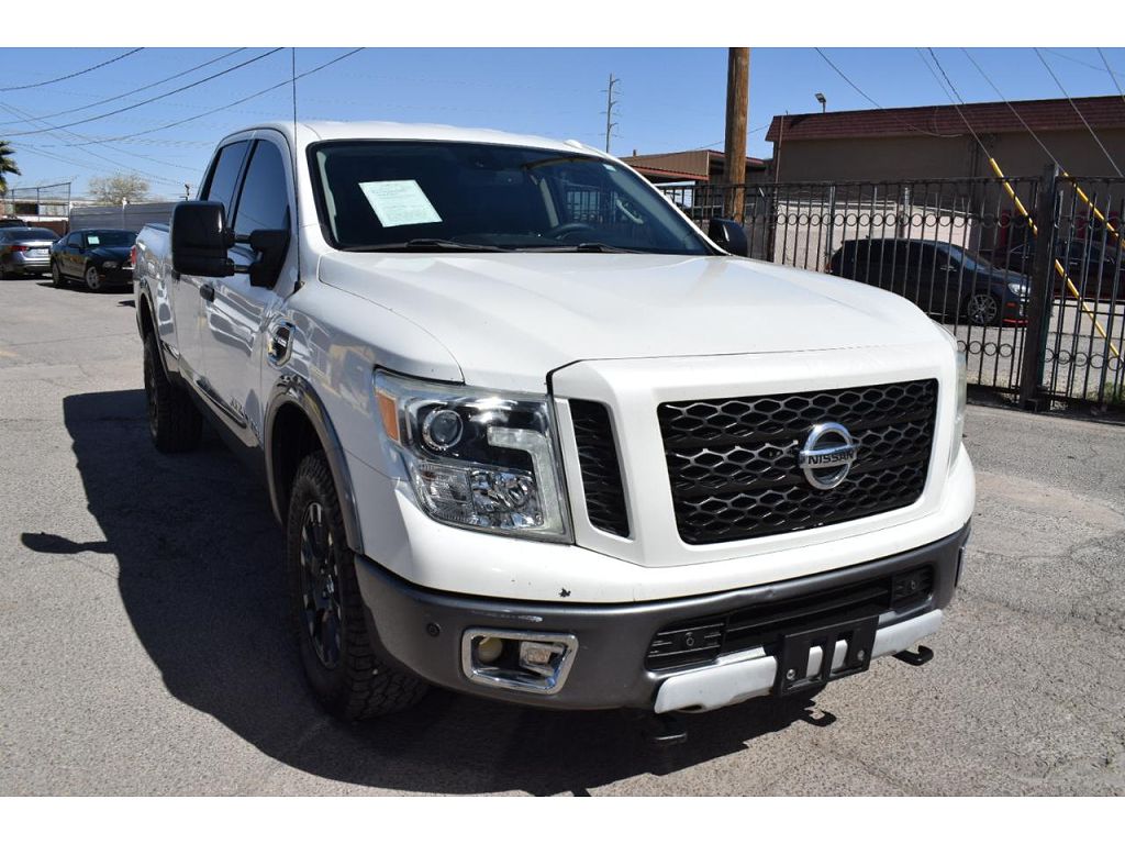 2016 Nissan Titan XD S